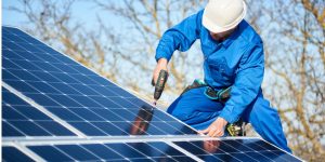 Installation Maintenance Panneaux Solaires Photovoltaïques à Juillac-le-Coq